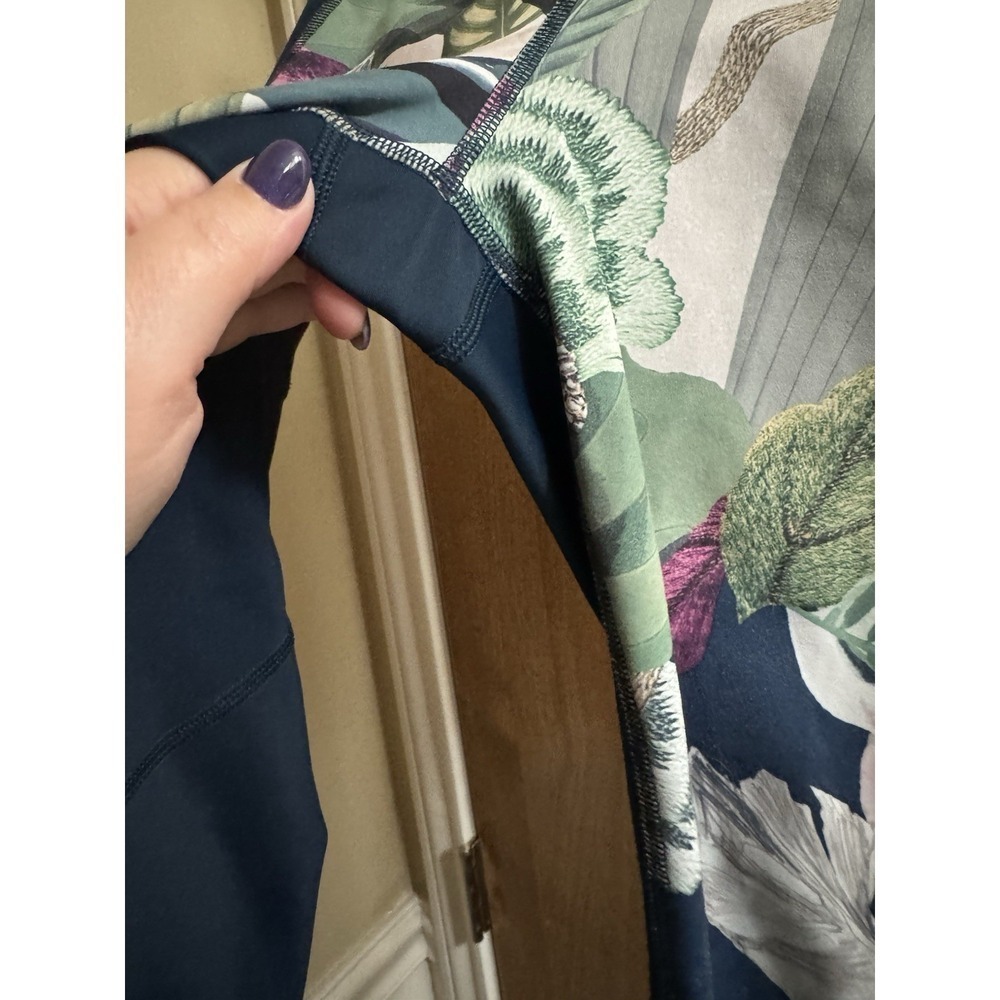 Athleta Oasis Contender 7/8 Lagoon Teal Legging Tropical XSP Petite Women Active - Picture 7 of 9